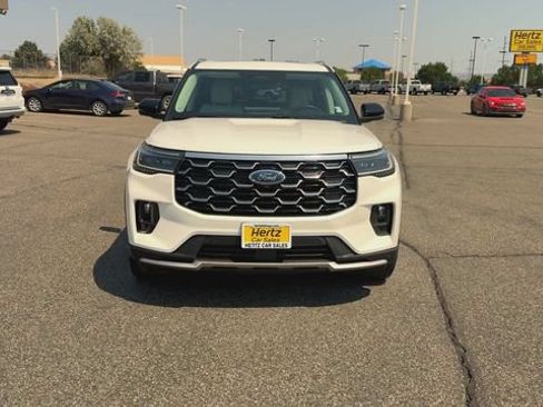 Used 2026 Ford Explorer Platinum w/ LUX Leather Package AWD/4WD image 3