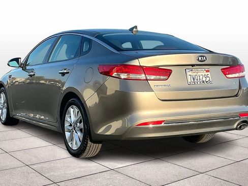 Used 2017 Kia Optima EX image 14