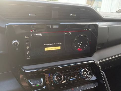 Used 2025 GMC Sierra 1500 AT4X AWD/4WD image 10