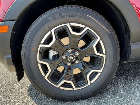 New 2025 Ford Bronco Sport Outer Banks w/ Outer Banks Tech Package+ AWD/4WD image 11