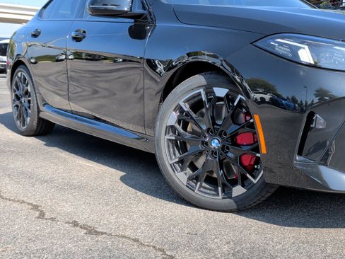 Used 2026 BMW M235i xDrive w/ Technology Package AWD/4WD image 3