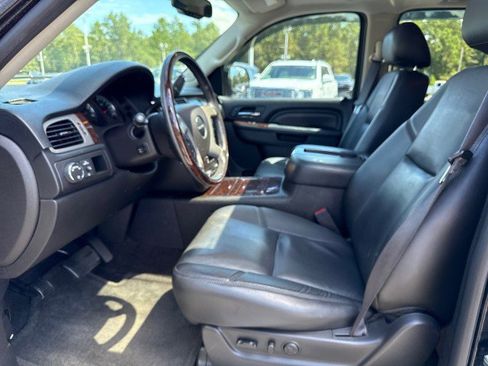 Used 2014 GMC Yukon Denali image 20