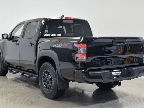 Used 2023 Nissan Frontier PRO-4X w/ Pro-4X Premium Package AWD/4WD image 12