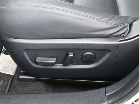 Certified 2023 MAZDA CX-30 AWD 2.5 S w/ Preferred Package image 19