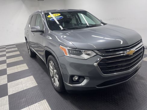 Used 2019 Chevrolet Traverse Premier w/ LPO, Floor Liner Package image 6