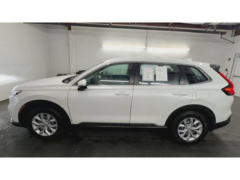 Certified 2024 Honda CR-V LX image 5