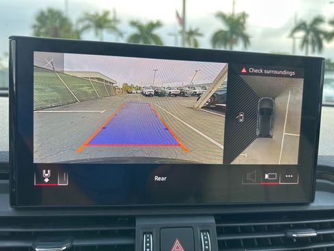 Used 2022 Audi Q5 2.0T Premium Plus image 16