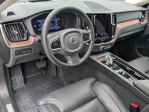 Certified 2023 Volvo XC60 T8 Ultimate AWD/4WD image 12