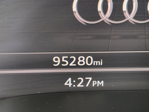 Used 2020 Audi Q5 2.0T Premium Plus image 5