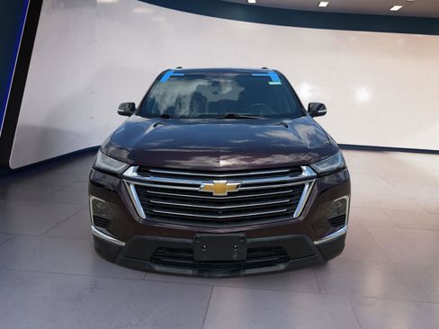 Used 2023 Chevrolet Traverse LT FWD image 8
