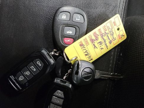 Used 2008 Pontiac Grand Prix image 22