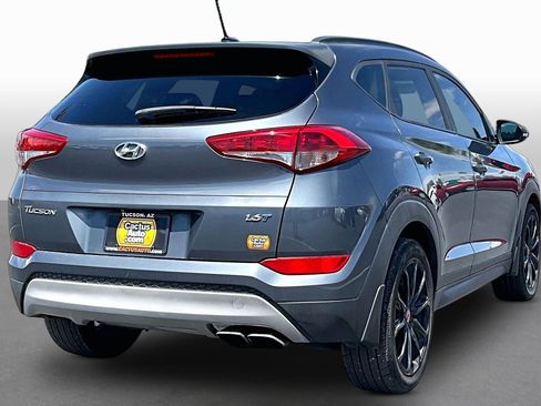 Used 2017 Hyundai Tucson Night FWD image 2