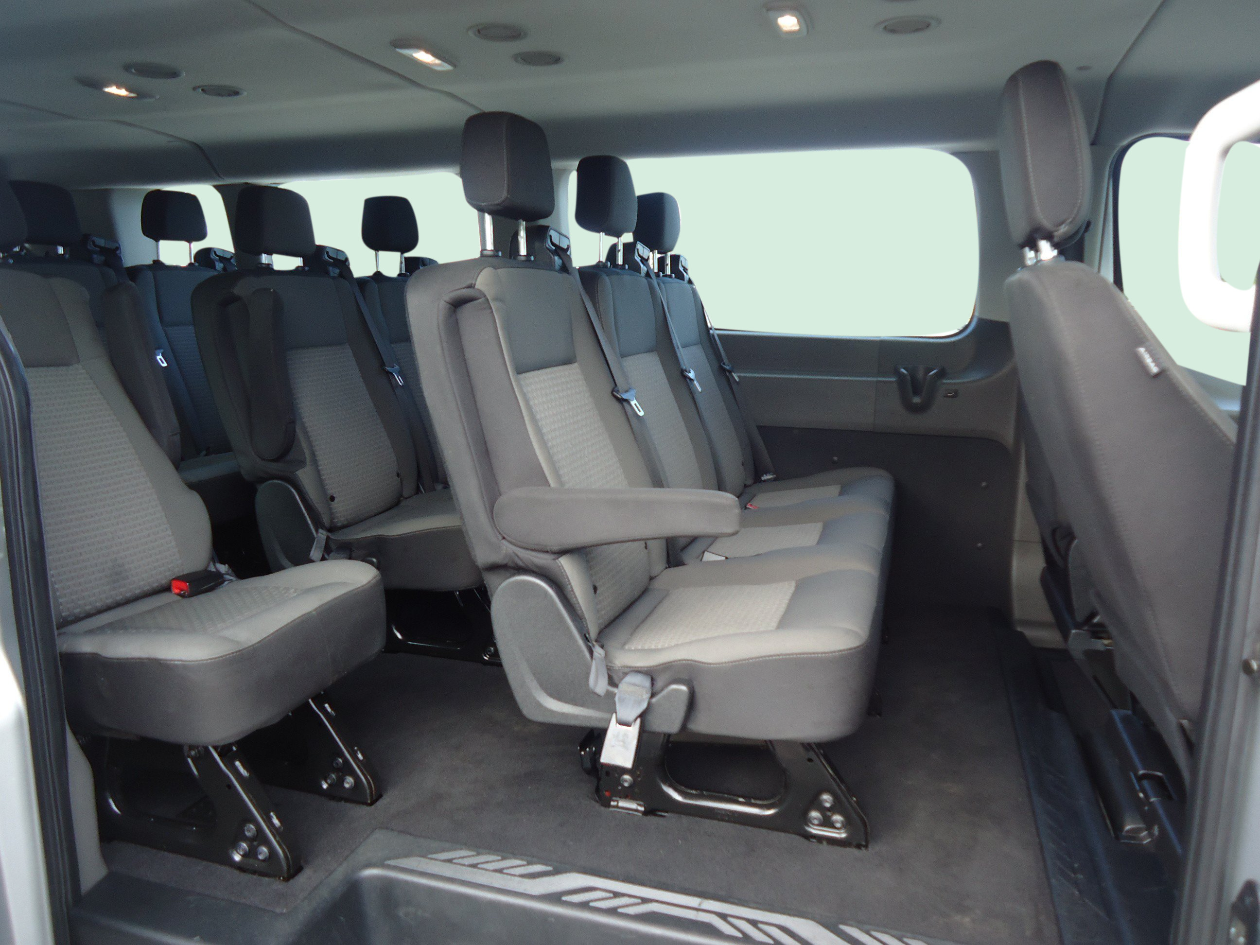 Used 2024 Ford Transit 350 XLT RWD image 26