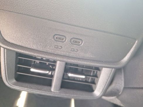 New 2026 Chevrolet Equinox LT w/ Convenience Package II image 17