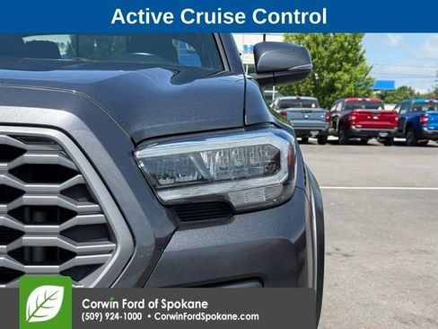 Used 2023 Toyota Tacoma TRD Off-Road AWD/4WD image 8