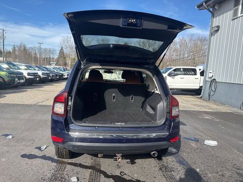 Used 2017 Jeep Compass High Altitude image 5