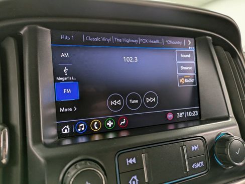 Used 2021 Chevrolet Colorado Z71 w/ Safety Package image 11