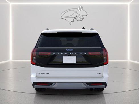 New 2026 Ford Expedition Max Platinum w/ Platinum Ultimate Package AWD/4WD image 5