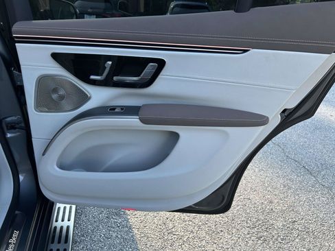 Certified 2023 Mercedes-Benz EQS 450+ SUV image 44