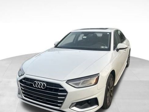 Used 2022 Audi A4 2.0T Premium image 3