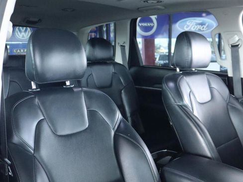 Used 2020 Kia Telluride S FWD image 38