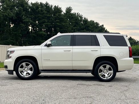 Used 2015 Chevrolet Tahoe LT AWD/4WD image 4