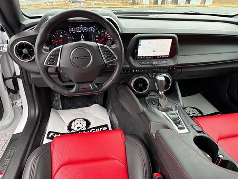 Used 2019 Chevrolet Camaro SS image 3