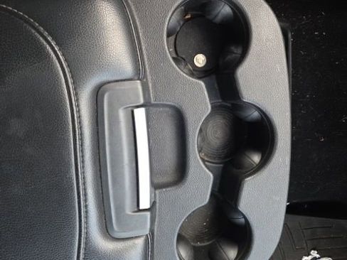 Used 2021 RAM 1500 Classic SLT image 31