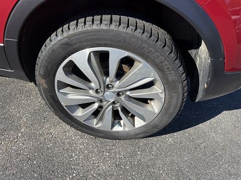 Used 2017 Buick Encore Essence FWD image 33