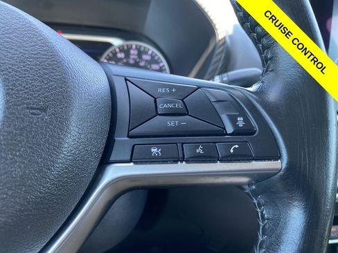 Used 2023 Nissan Sentra SV FWD image 11