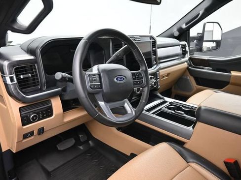 Used 2025 Ford F350 Lariat w/ Chrome Package AWD/4WD image 5