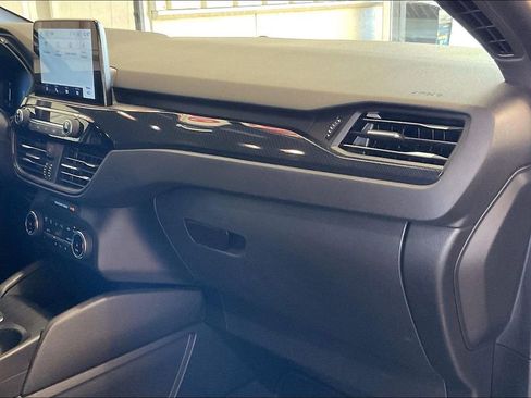 Used 2024 Ford Escape ST-Line w/ Cold Weather Package image 22