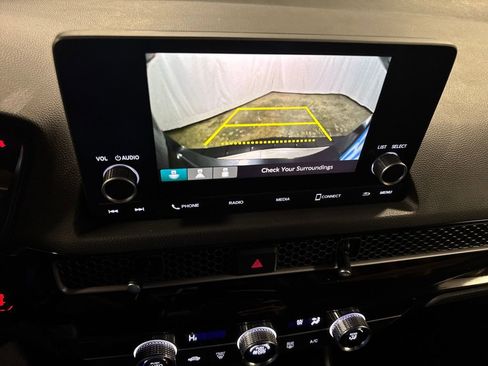 Used 2023 Honda Civic Sport image 22