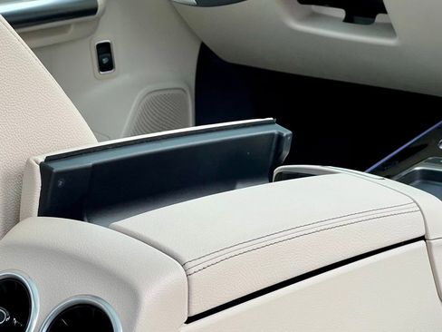 Certified 2026 Mercedes-Benz GLA 250 4MATIC image 31