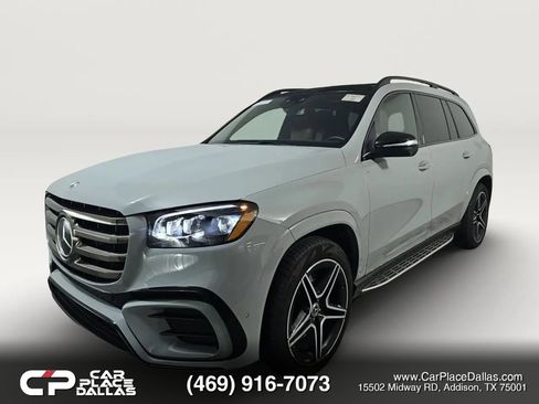 Used 2025 Mercedes-Benz GLS 450 4MATIC w/ AMG Line Exterior image 3