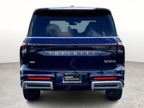 Certified 2025 INFINITI QX80 Sensory image 7