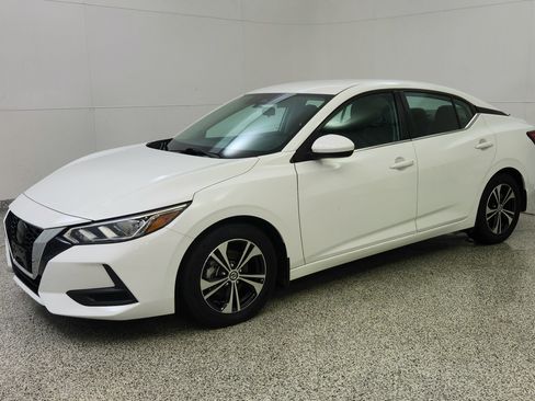 Used 2022 Nissan Sentra SV FWD image 3