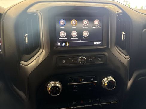 Used 2021 GMC Sierra 1500 2WD Crew Cab w/ Fleet Convenience Package image 14