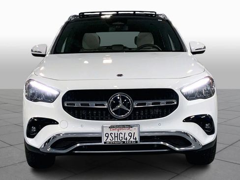 Used 2025 Mercedes-Benz GLA 250 4MATIC image 3