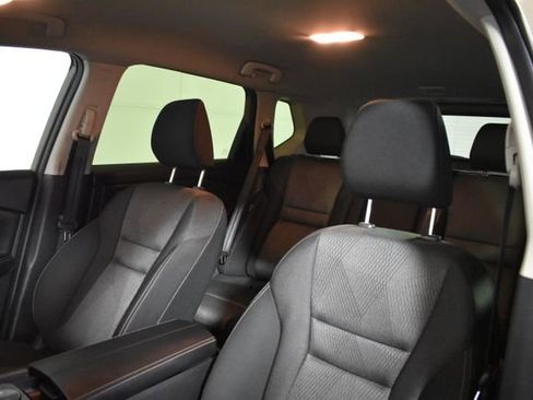 Used 2025 Nissan Rogue SV AWD/4WD image 10