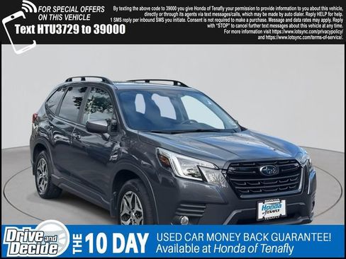 Used 2022 Subaru Forester Premium image 1