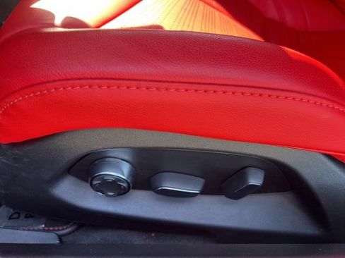 Certified 2023 Chevrolet Corvette Stingray Premium Conv w/ Z51 Performance Package image 17