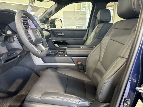 New 2025 Toyota Tundra Limited image 11