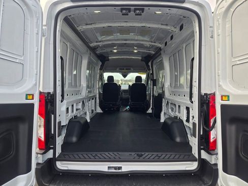 New 2026 Ford Transit 250 148 Medium Roof image 10