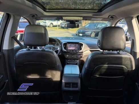 Used 2020 GMC Terrain SLT w/ Preferred Package image 11