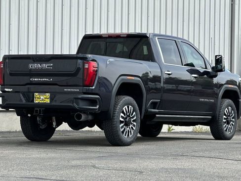 New 2026 GMC Sierra 2500 Denali Ultimate AWD/4WD image 4