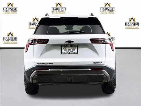 New 2026 Chevrolet Equinox ACTIV w/ Convenience Package III AWD/4WD image 7