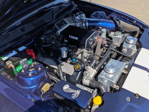 Used 2010 Ford Mustang Shelby GT500 image 24