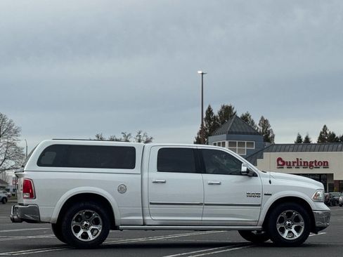 Used 2015 RAM 1500 Laramie image 6