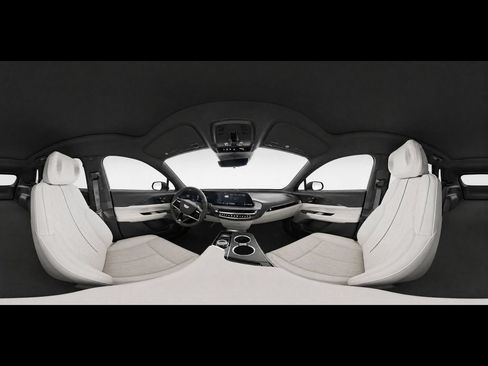 Used 2024 Cadillac Lyriq Luxury RWD image 9